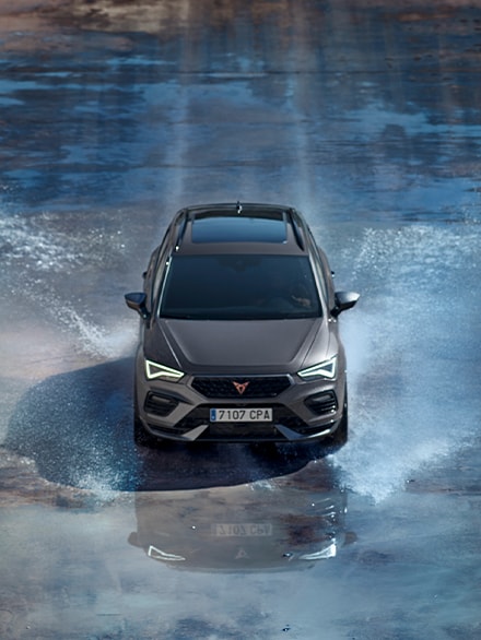 cupra-ateca-2020-crystal-black-rear-difuser