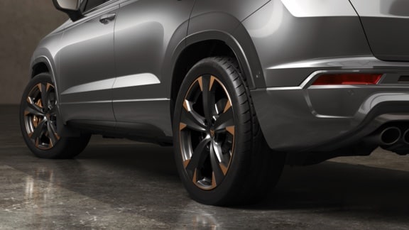 cupra-ateca-pa-front-mudflaps