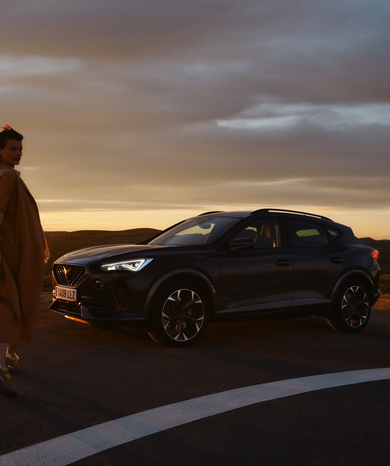 girl-in-front-of-cupra-formentor